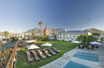 Dock House Boutique Hotel