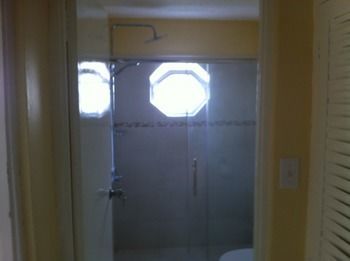 Oakland Guest Apartments