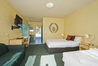 Motel Ibis Styles Sale