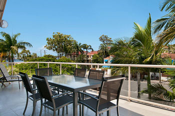 Hotel Offshore Noosa Resort