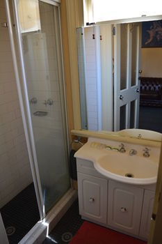 Bed & Breakfast Australian Heritage Hotel
