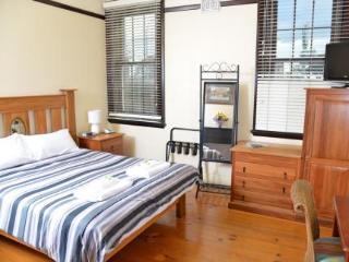 Sydney Harbour Bed & Breakfast