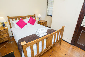 Sydney Harbour Bed & Breakfast