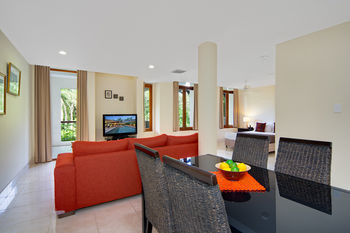 Aparthotel The Mediterranean Port Douglas