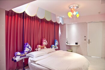 Hotel The Fantasy Apartment