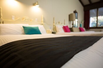 Hacienda Motel Sale