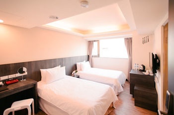 Taichung Kiwi Express Hotel - Chenggong Rd
