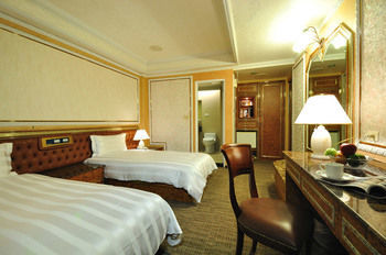 Barons Hotel