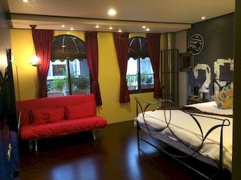Mystery 13 B&B