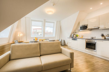 Vienna Grand Apartments City