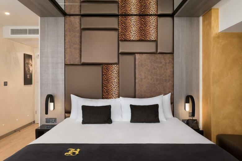 Hugo's Boutique Hotel