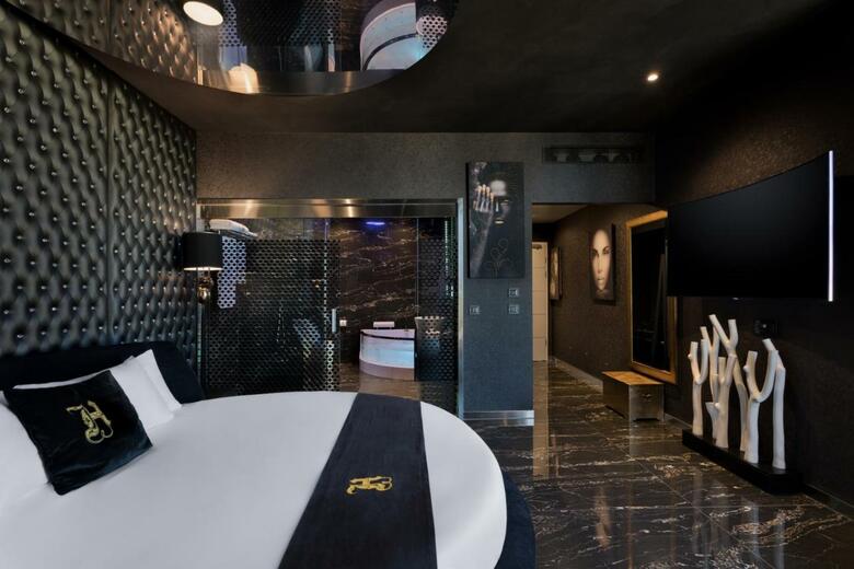 Hugo's Boutique Hotel
