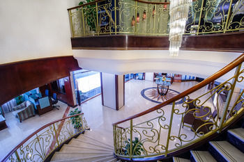 Summit Hotel Dubai