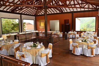 Hotel Termales Del Oto�o