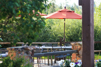 Hostal Vasquez Creek Inn