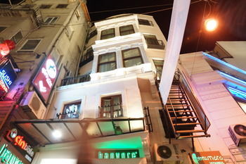 Hotel Mara