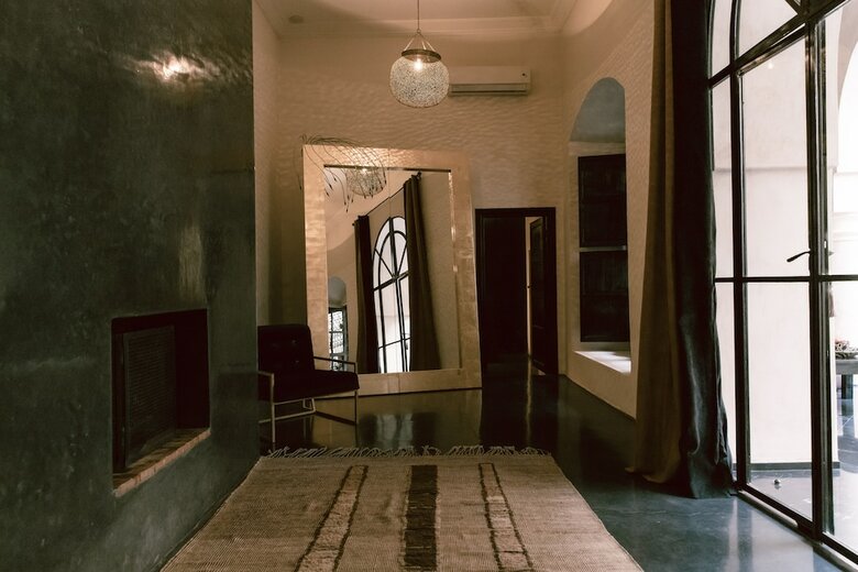 Riad K