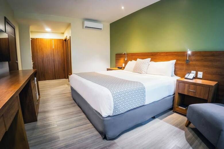 Hotel Wyndham Garden Guayaquil