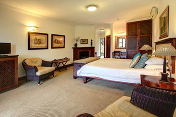Far Hills Hotel