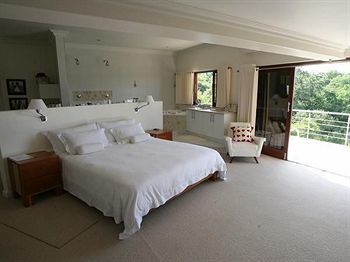 Hotel Leaves Lodge & Spa