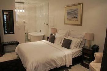 Hotel Leaves Lodge & Spa