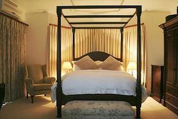 Hotel Leaves Lodge & Spa