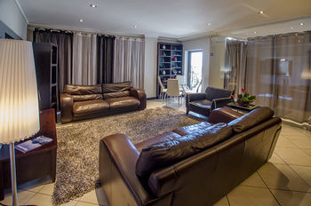 Icon Luxury Apartments
