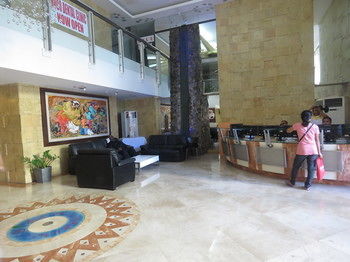 Aparthotel Bayview Designers Suites