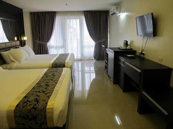 Kay Hotel And Residences