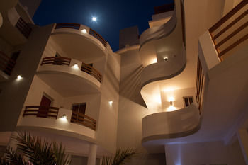 Aparthotel Cala Da Lua