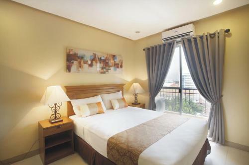 Aparthotel Sta. Barbara Suites