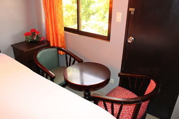 Hotel Europa Basak Philippines
