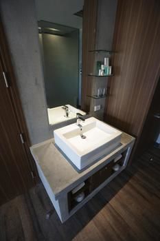 B Hotel Quezon City