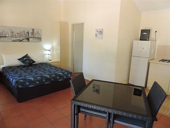 Palm Grove Holiday Resort