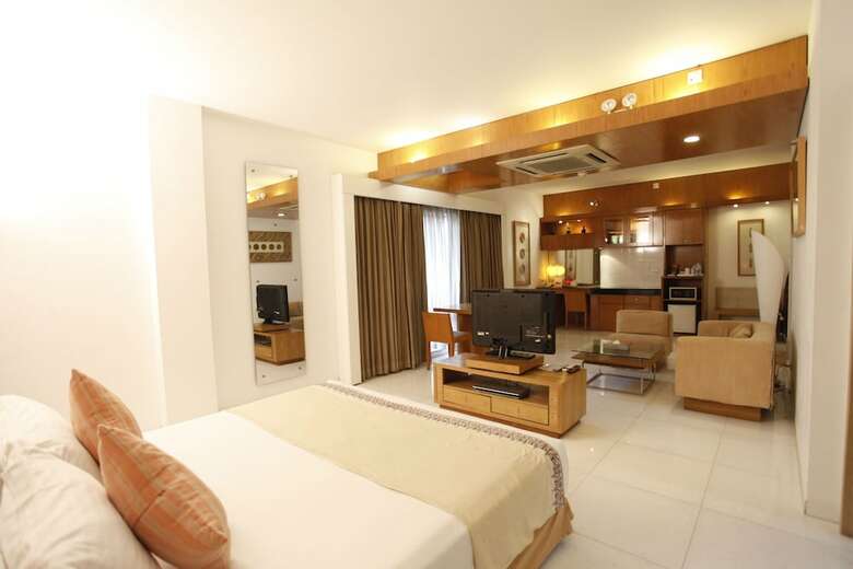 Hotel Platinum Suites