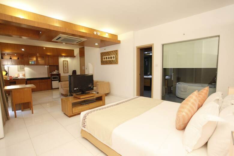 Hotel Platinum Suites