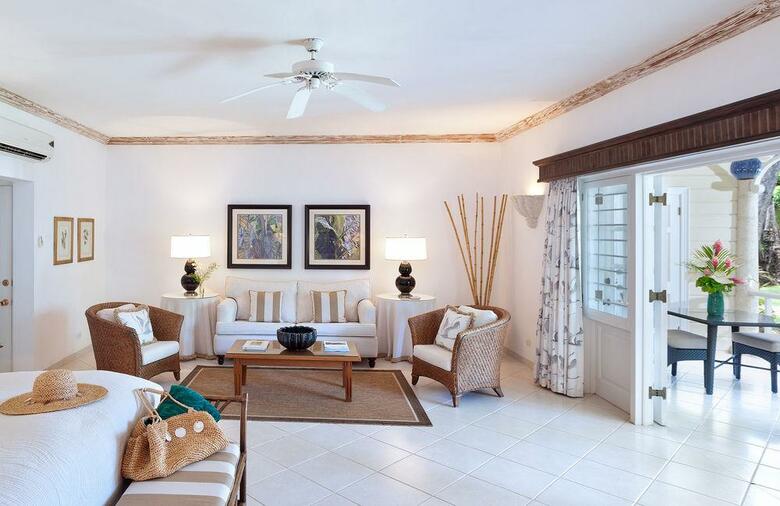 Hotel Coral Reef Club
