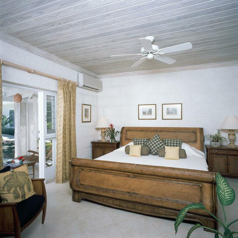 Hotel Coral Reef Club