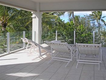 Hotel Island Views
