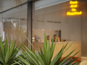 Bouti City Capsule Inn - Hostel