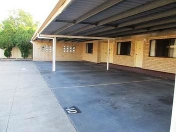 Sun Palms Motel