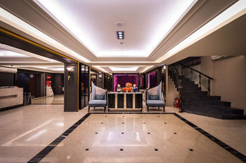 Ren Mei Business Hotel