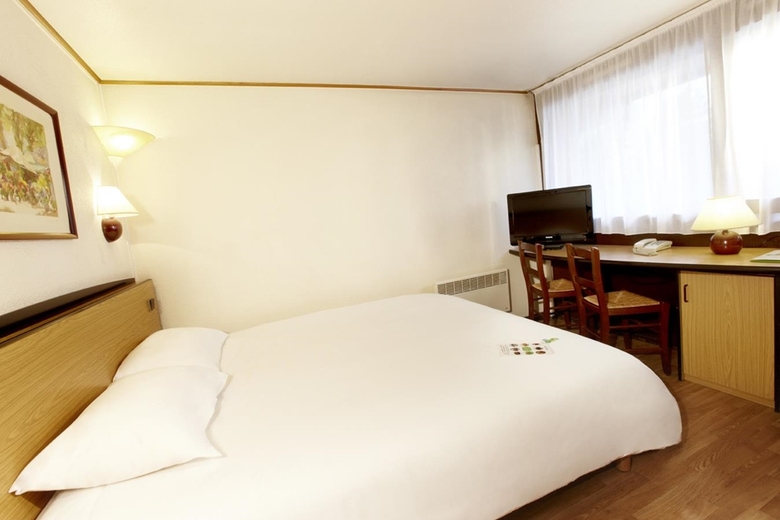 Hotel Campanile Lisieux