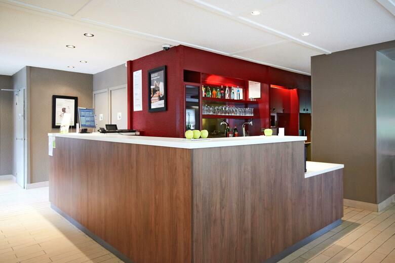 Hotel Kyriad Direct Evreux