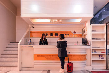 Peach Hotel