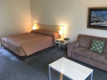 The Westhaven Motel