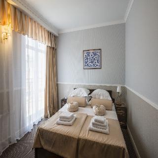 Aglaya Hotel & Courtyard