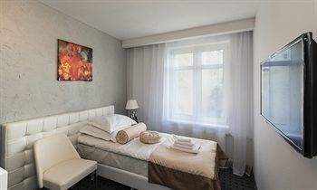 Aglaya Hotel & Courtyard