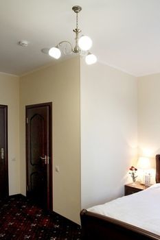 Leonart Hotel