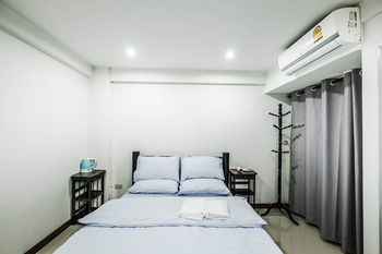 Aparthotel Thip Mansion Don Mueang Airport